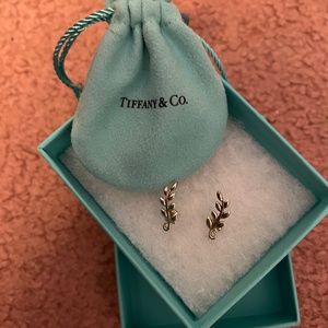 Tiffany & co Sterling silver  Olive leaf Earrings